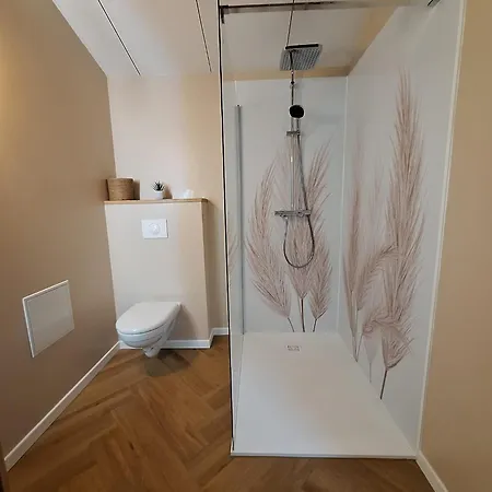 Les De La Bastide Apartment